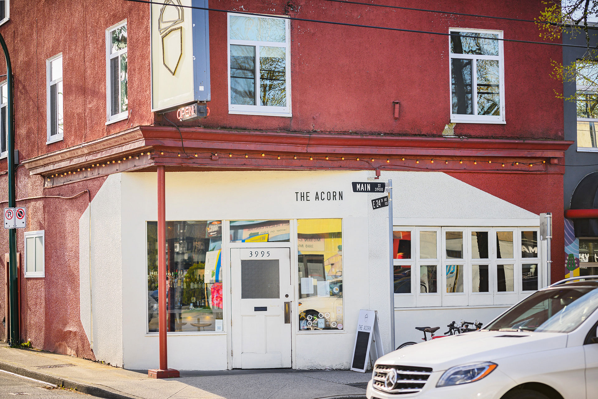 The Acorn Restaurant